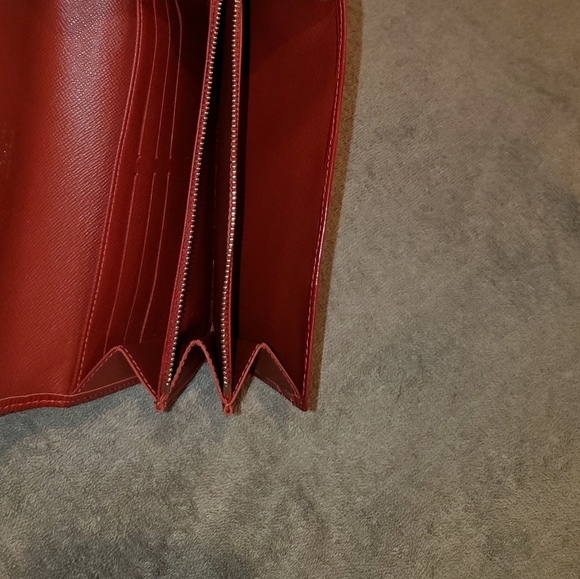 LOUIS VUITTON WALLET - Picture 6 of 14